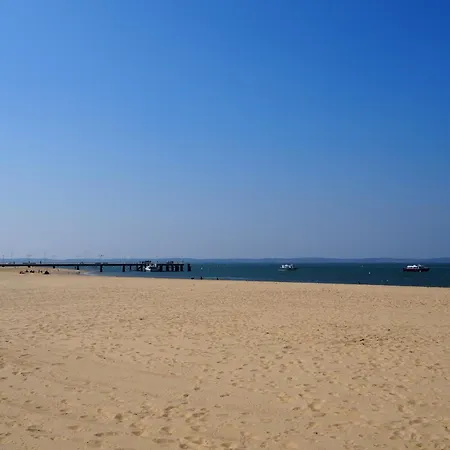 Bel T2 A Deux Pas Des Plages, Avec Parking Et Garage - Fr-1-474-212 *