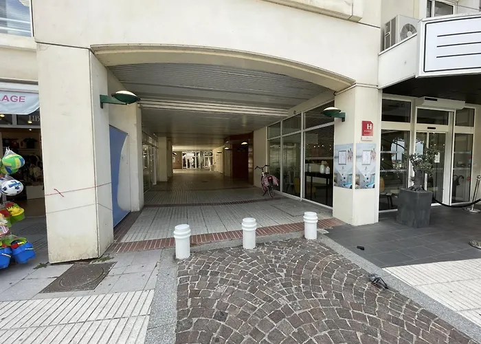 Bel T2 A Deux Pas Des Plages, Avec Parking Et Garage - Fr-1-474-212 아파트