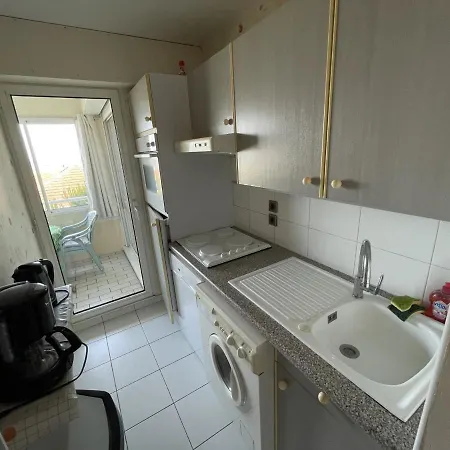 Bel T2 A Deux Pas Des Plages, Avec Parking Et Garage - Fr-1-474-212 Apartment *