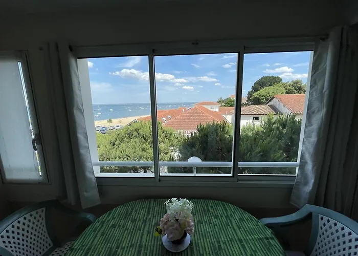 Bel T2 A Deux Pas Des Plages, Avec Parking Et Garage - Fr-1-474-212 Apartamento